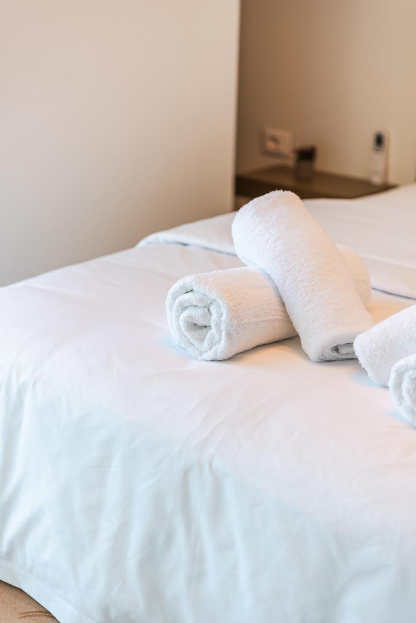 Marina Luxury Suites By Ps Durrës Eksteriør billede